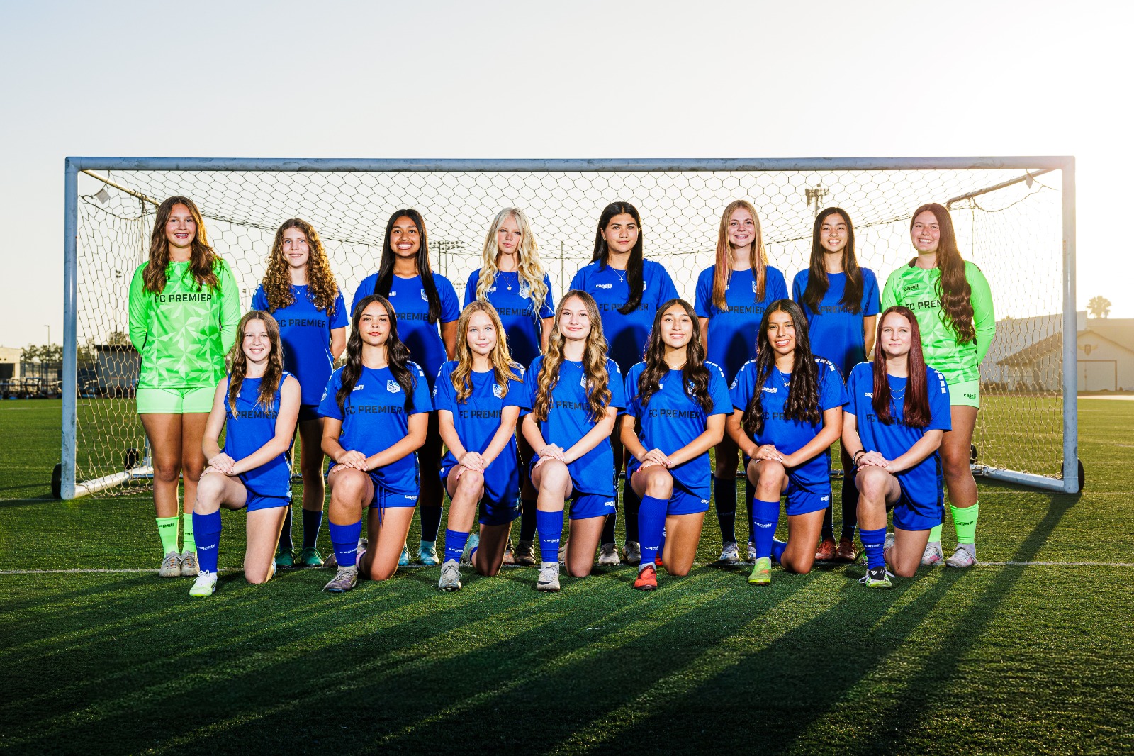 GU16